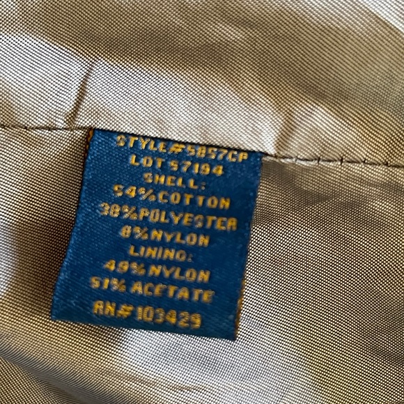 *DONATED*   SOLD Original and detailed trench coat in cream and black. Size S/M. - Picture 15 of 15